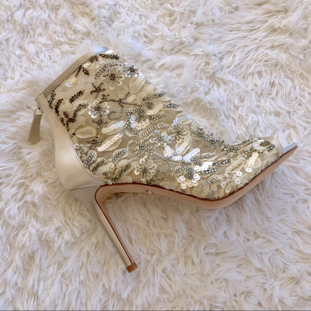 NWT Badgley Mischka Ankle Bootie w/ Beads and Lace